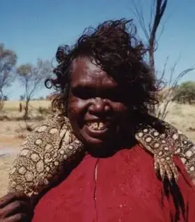 Portrait of Dorothy Robinson Napangardi