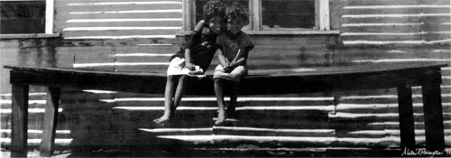 Naughton Alistair, Untitled, 1991, photograph, 18 x 51cm