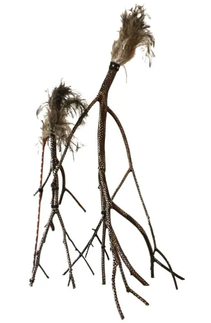 Rick Roser, Mimberi - Spirit Travellers, 2017, synthetic polymer paint on carved wood, 135 x 80 x 70 cm