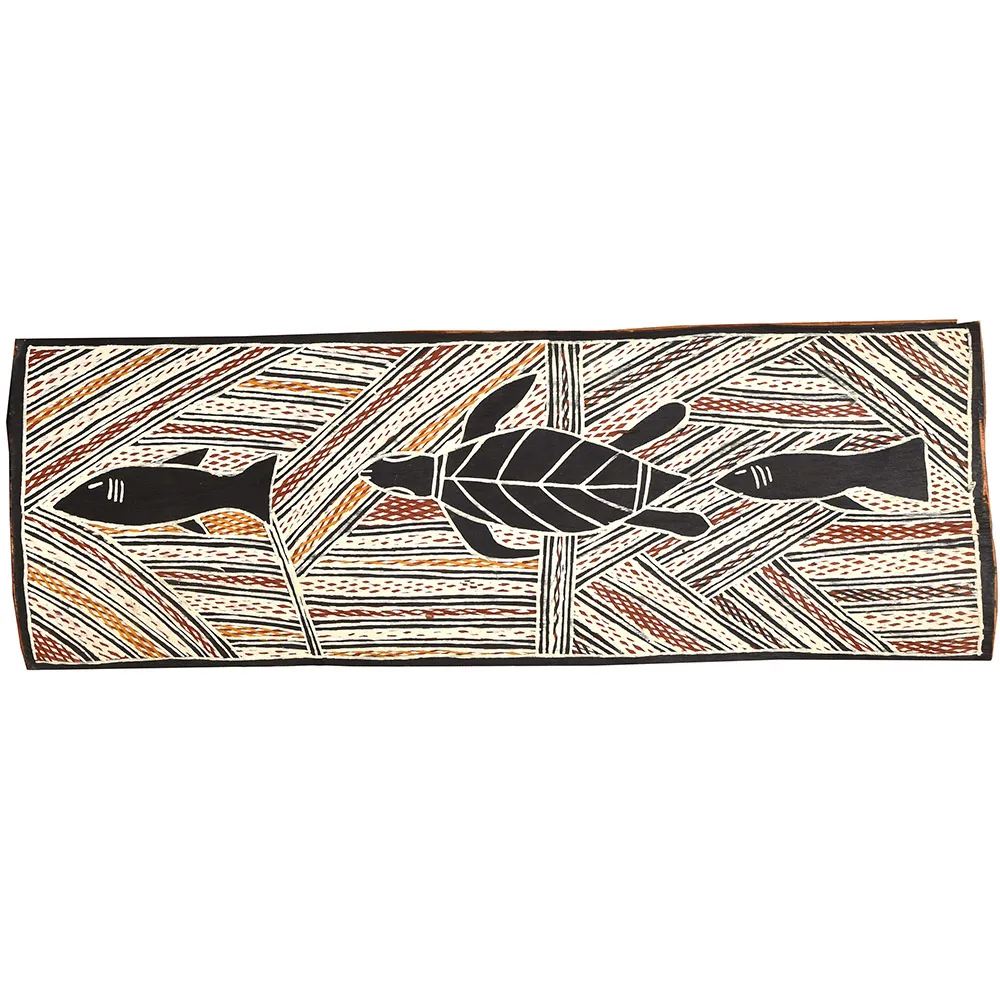 Debra Marawili Gurrundul, Turtle Hunt*, 2005, natural earth pigments on bark, 47 x 15 cm