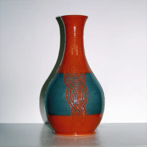 Artist Once Known, Untitled, ceramic, 28 x 14 cm