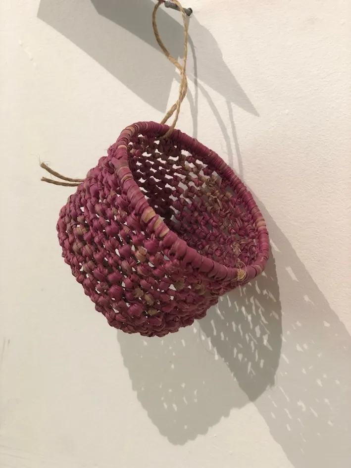 Antina Nabegeyo, Untitled, 2022, 6 x 7 cm