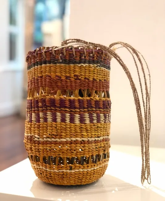 Freda Ali, Burlupurr - large dillybag, 2022, 25 x 18 cm