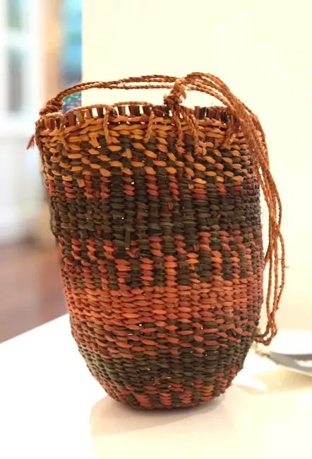 Alison  Cooper, Burlupurr - large dillybag, 2022, 22 x 16 cm