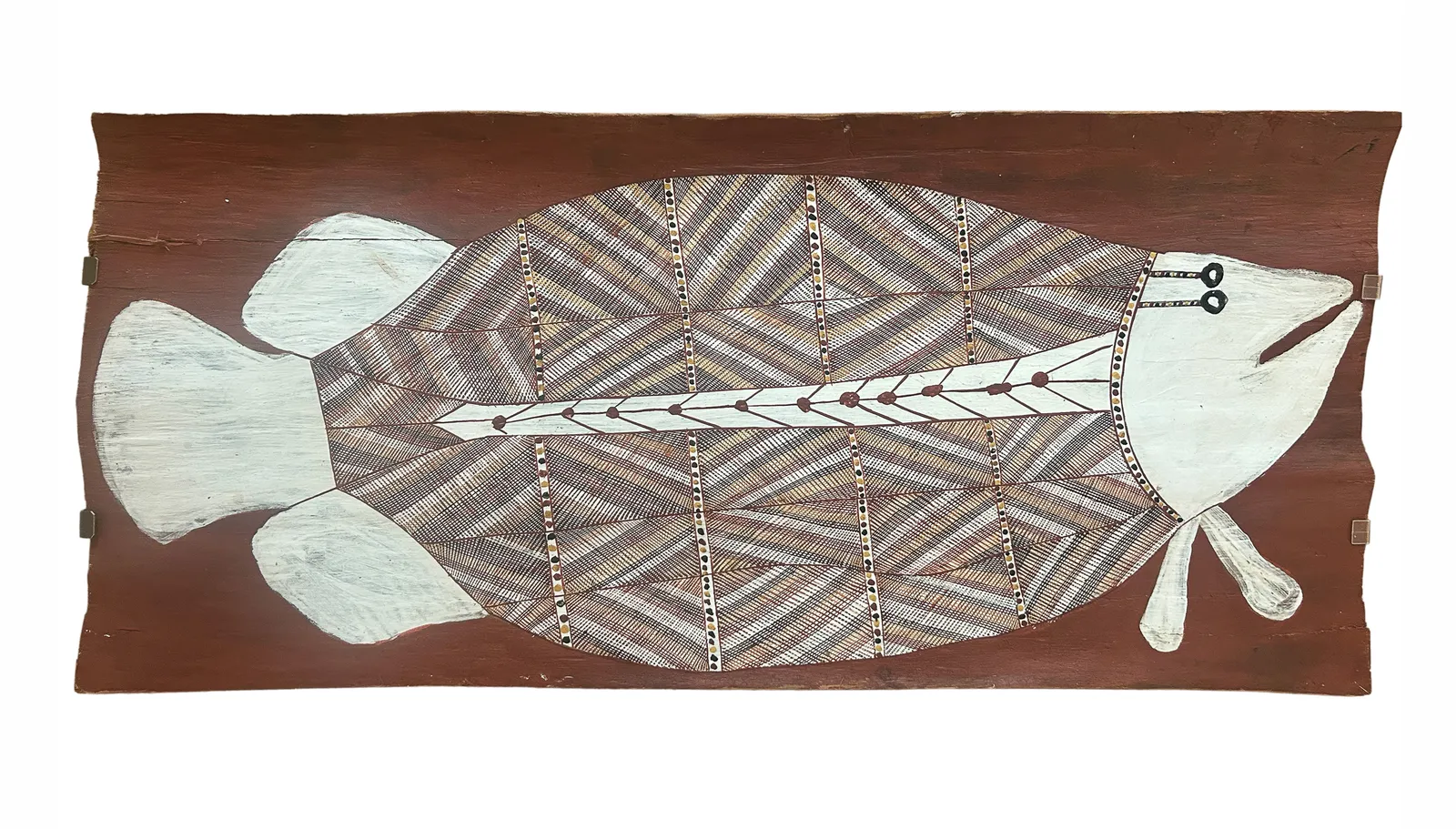 Anna Wurrkidj, Freshwater Barramundi, 2002, natural earth pigments on bark, 94 x 41 cm