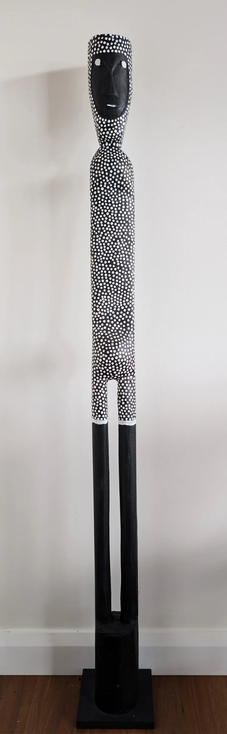 Serena Bonson, Warraburnburn, 2021, 126 (h) x 7.5 (w),  15cm base (irregular)