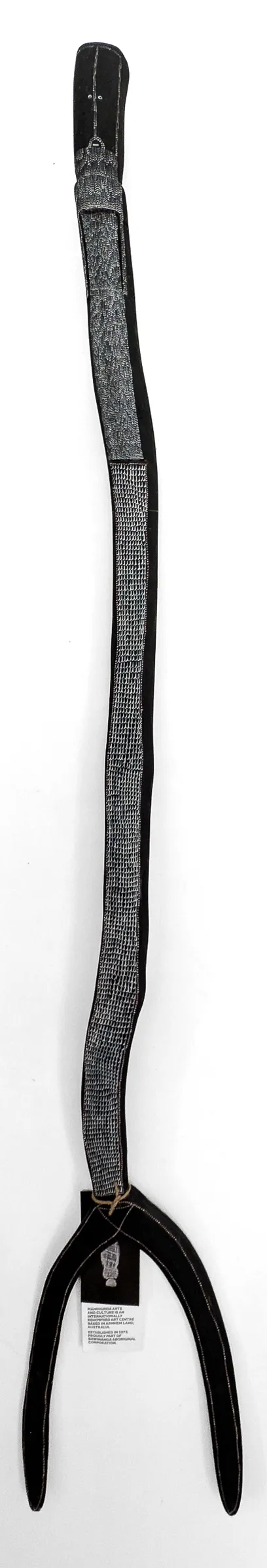 Owen Yalandja, Ngalkodjek Yawkyawk, 2022, carved wood, 138 x 4.5 cm