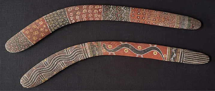 Kaapa Mbitjana Tjampitjinpa, Two Boomerangs, c.1972, 80 x 15 cm
