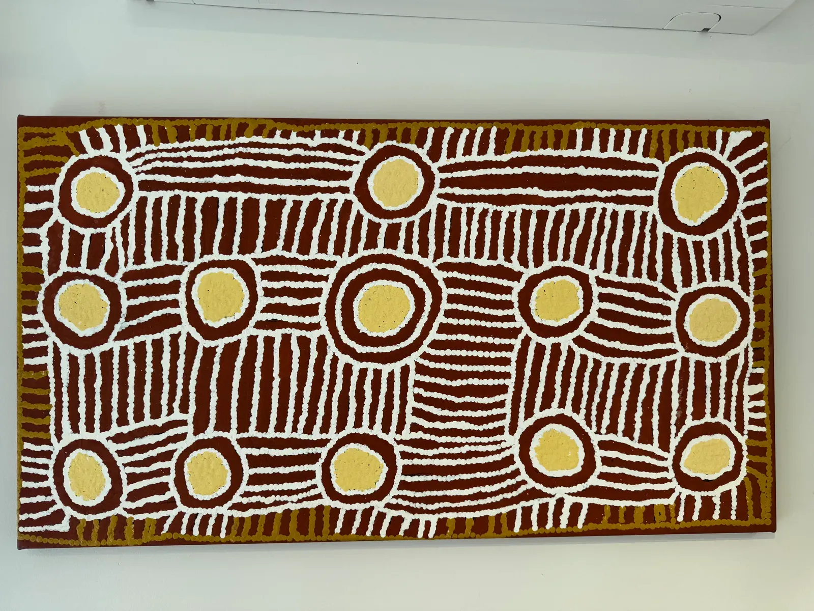 Linda Syddick Napaltjarri, Tingari, 2004, synthetic polymer paint on canvas, 51 x 91