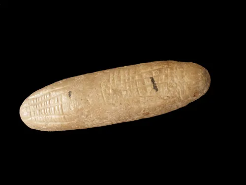 Artist Once Known, Prehistoric Aboriginal Stone Implement, stone, 18 x 8 cm