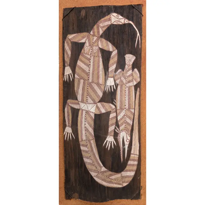 David Milaybuma, Goanna and fish, 1975, natural earth pigments on bark, 77 x 30 cm